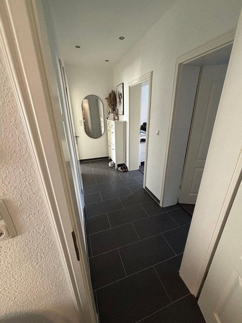 Pronájem bytu 2+1 60 m², Millöckerweg, Hanau, Hessen Pronájem bytu 2+1 60 m², Millöckerweg, Hanau, Hessen