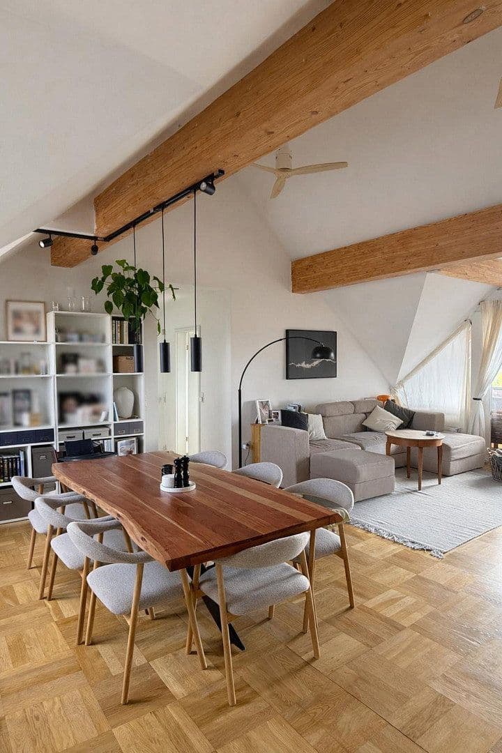 Pronájem bytu 4+1 139 m², Oberkirch, Bádensko-Württembersko Pronájem bytu 4+1 139 m², Oberkirch, Bádensko-Württembersko
