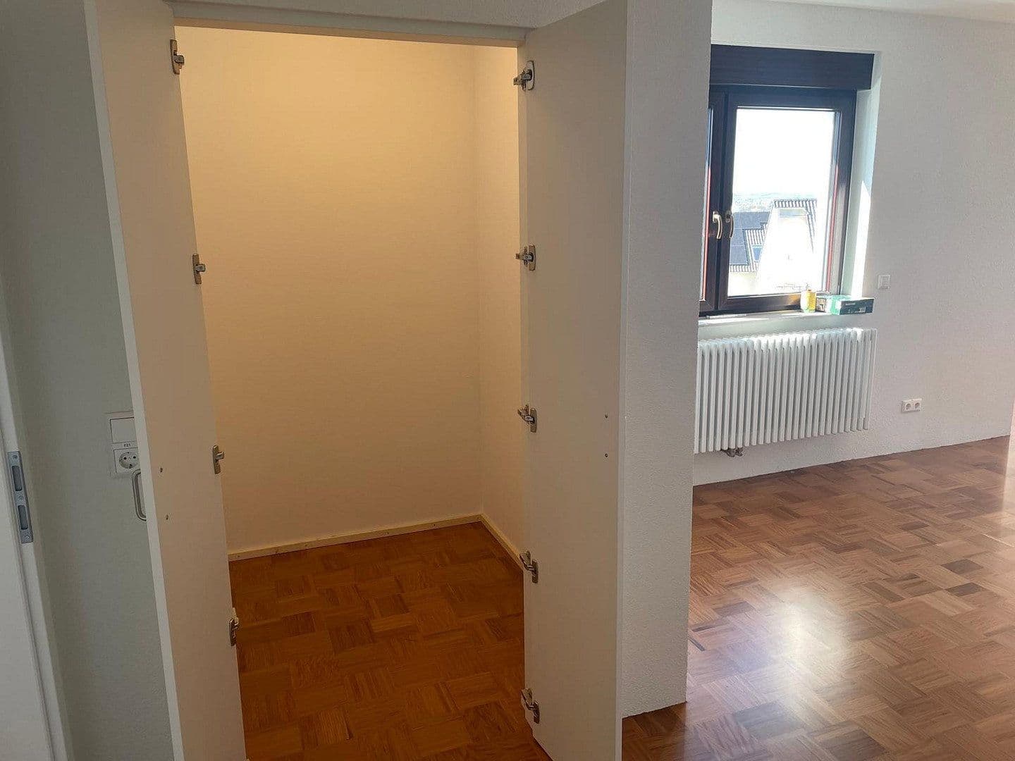 Pronájem bytu 2+1 91 m², Böblingen, Bádensko-Württembersko Pronájem bytu 2+1 91 m², Böblingen, Bádensko-Württembersko