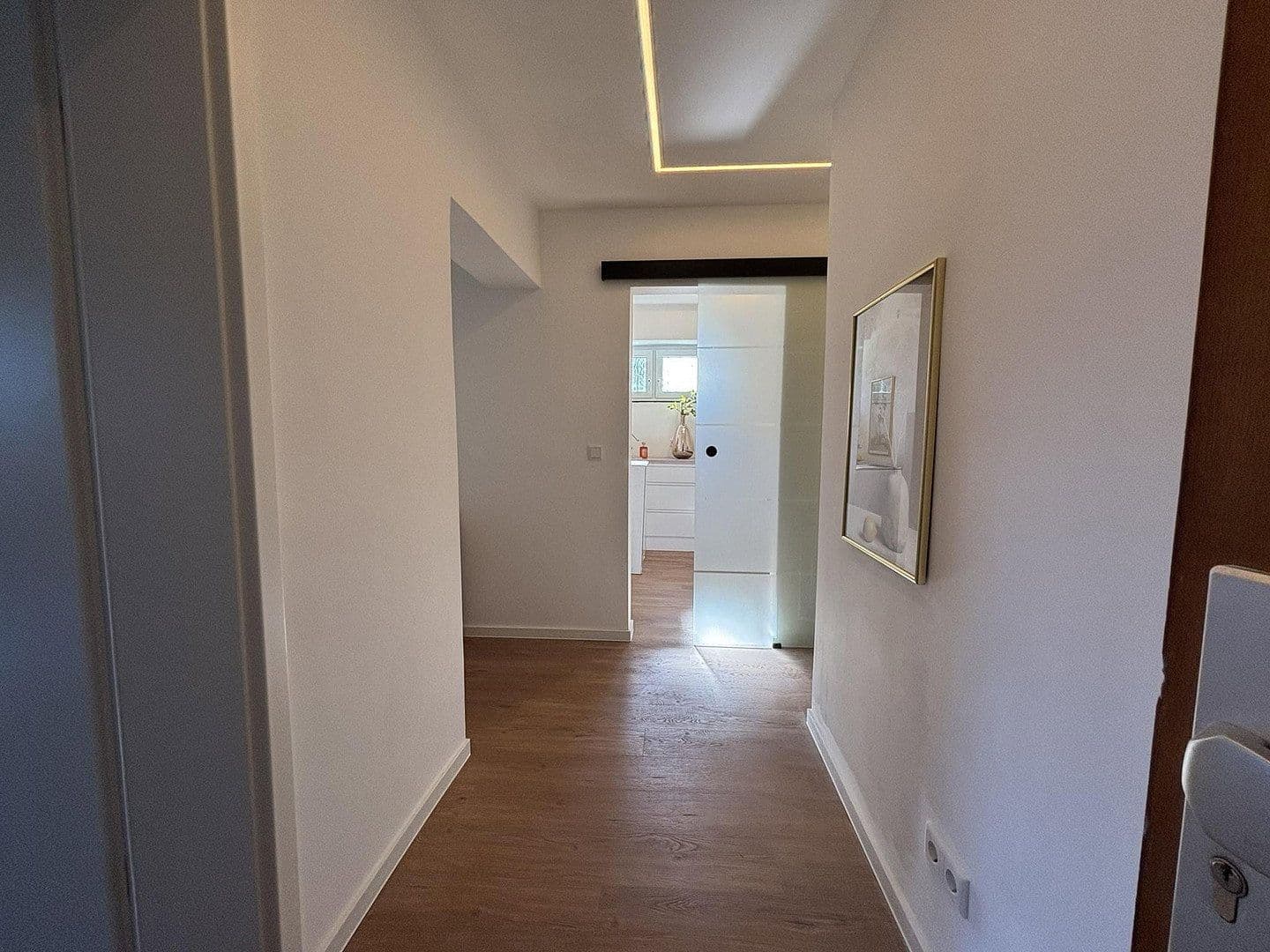 Prodej bytu 2+1 60 m², Köln, Severní Porýní-Vestfálsko Prodej bytu 2+1 60 m², Köln, Severní Porýní-Vestfálsko