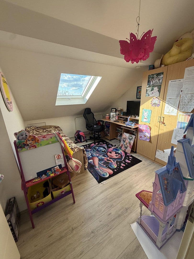 Pronájem bytu 3+1 78 m², Gernsheim, Hessen Pronájem bytu 3+1 78 m², Gernsheim, Hessen
