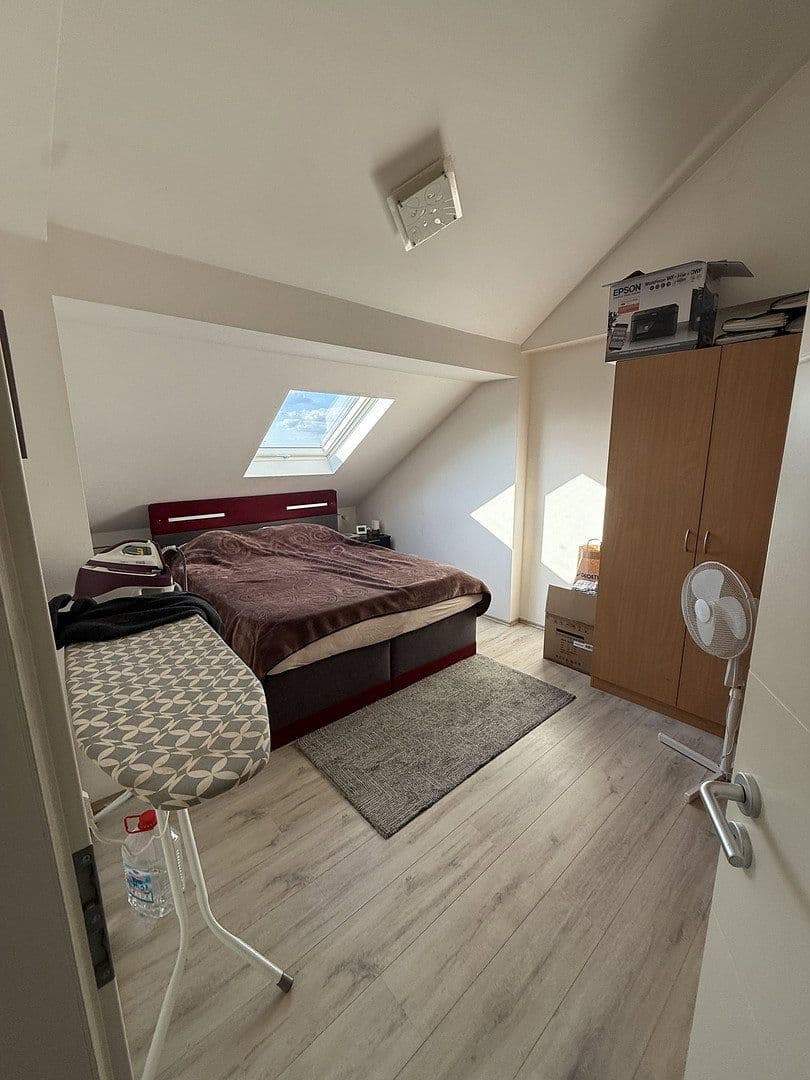 Pronájem bytu 3+1 78 m², Gernsheim, Hessen Pronájem bytu 3+1 78 m², Gernsheim, Hessen