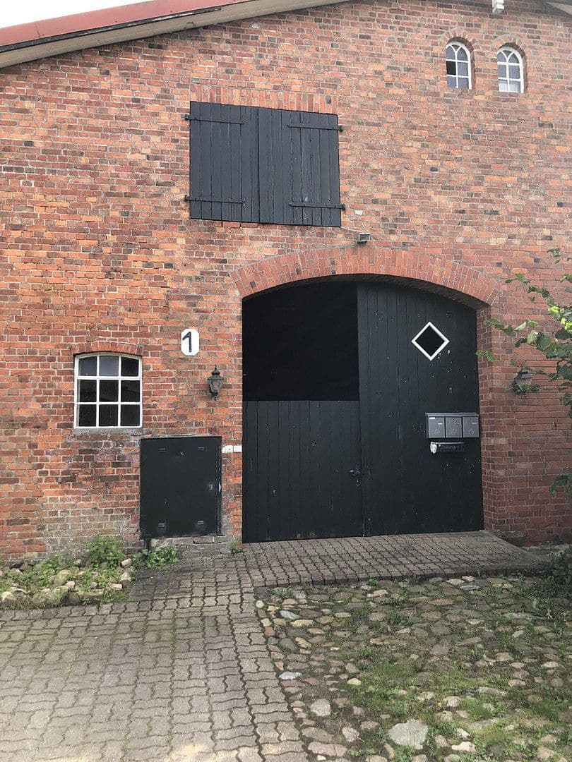 Prodej domu 374 m², pozemek 2.144 m², Wentorf (Amt Sandesneben), Šlesvicko-Holštýnsko Prodej domu 374 m², pozemek 2.144 m², Wentorf (Amt Sandesneben), Šlesvicko-Holštýnsko