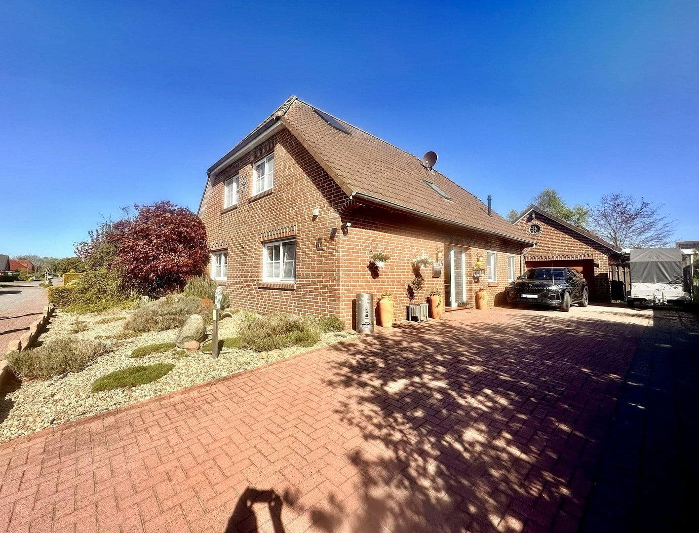 Prodej domu 160 m², pozemek 797 m², Westerholt, Dolní Sasko Prodej domu 160 m², pozemek 797 m², Westerholt, Dolní Sasko