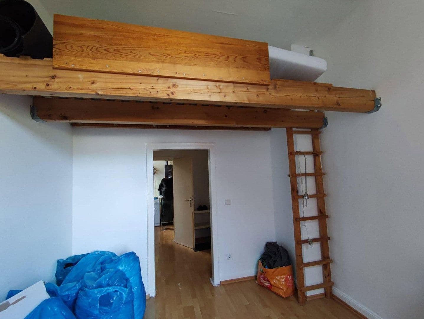 Pronájem bytu 2+1 50 m², Natruper Str. 39a, Osnabrück, Dolní Sasko Pronájem bytu 2+1 50 m², Natruper Str. 39a, Osnabrück, Dolní Sasko