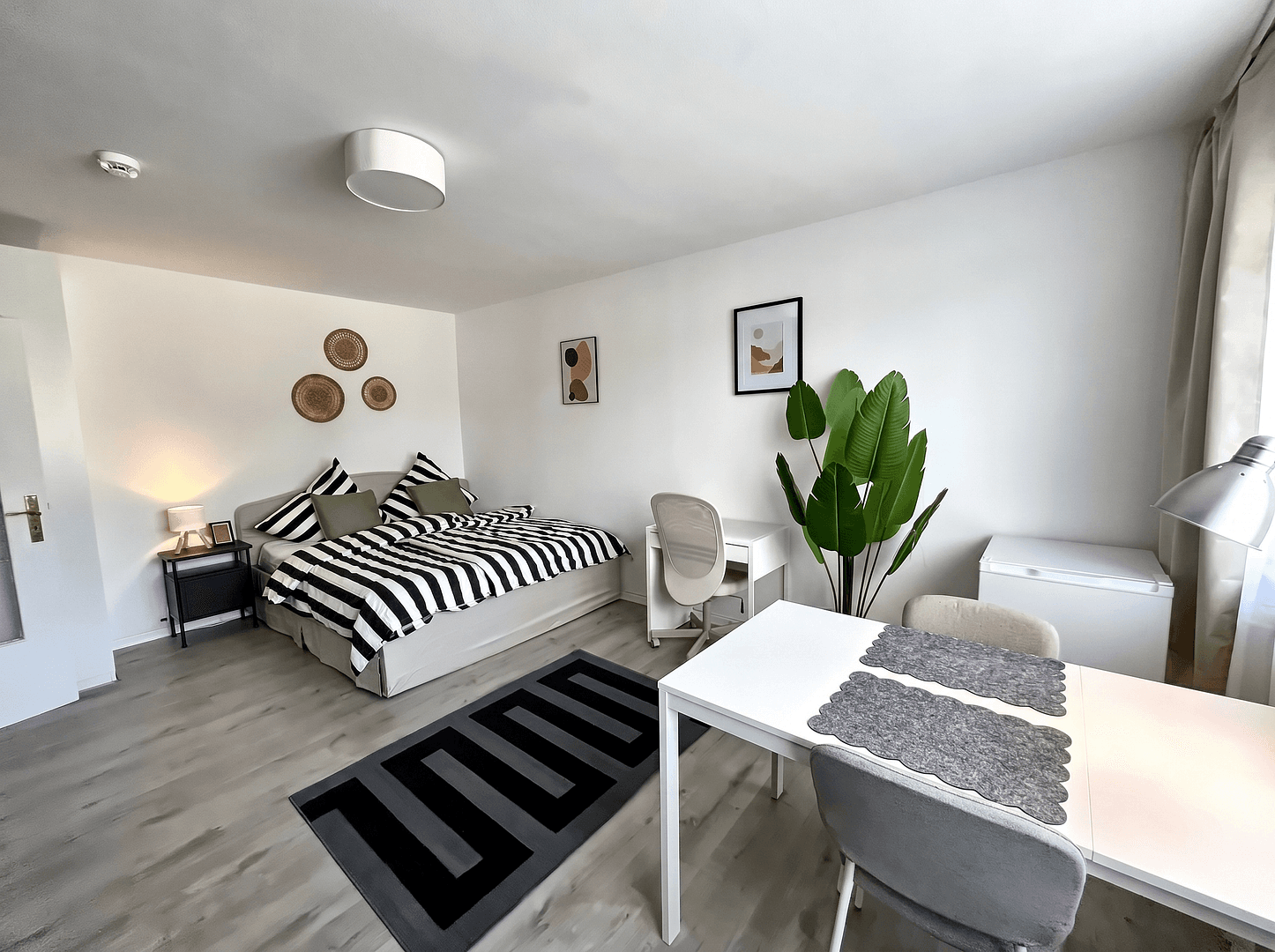 Pronájem bytu 1+1 28 m², Bayreuther Str. 36, Nürnberg, Bavorsko Pronájem bytu 1+1 28 m², Bayreuther Str. 36, Nürnberg, Bavorsko