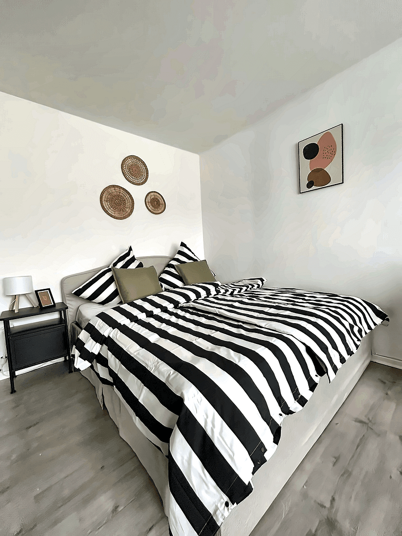 Pronájem bytu 1+1 28 m², Bayreuther Str. 36, Nürnberg, Bavorsko Pronájem bytu 1+1 28 m², Bayreuther Str. 36, Nürnberg, Bavorsko