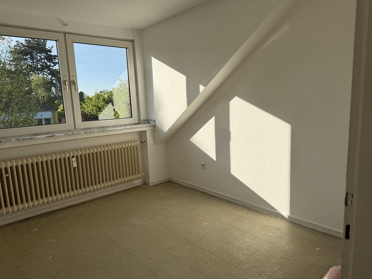 Pronájem bytu 1+1 48 m², Neuss, Severní Porýní-Vestfálsko Pronájem bytu 1+1 48 m², Neuss, Severní Porýní-Vestfálsko