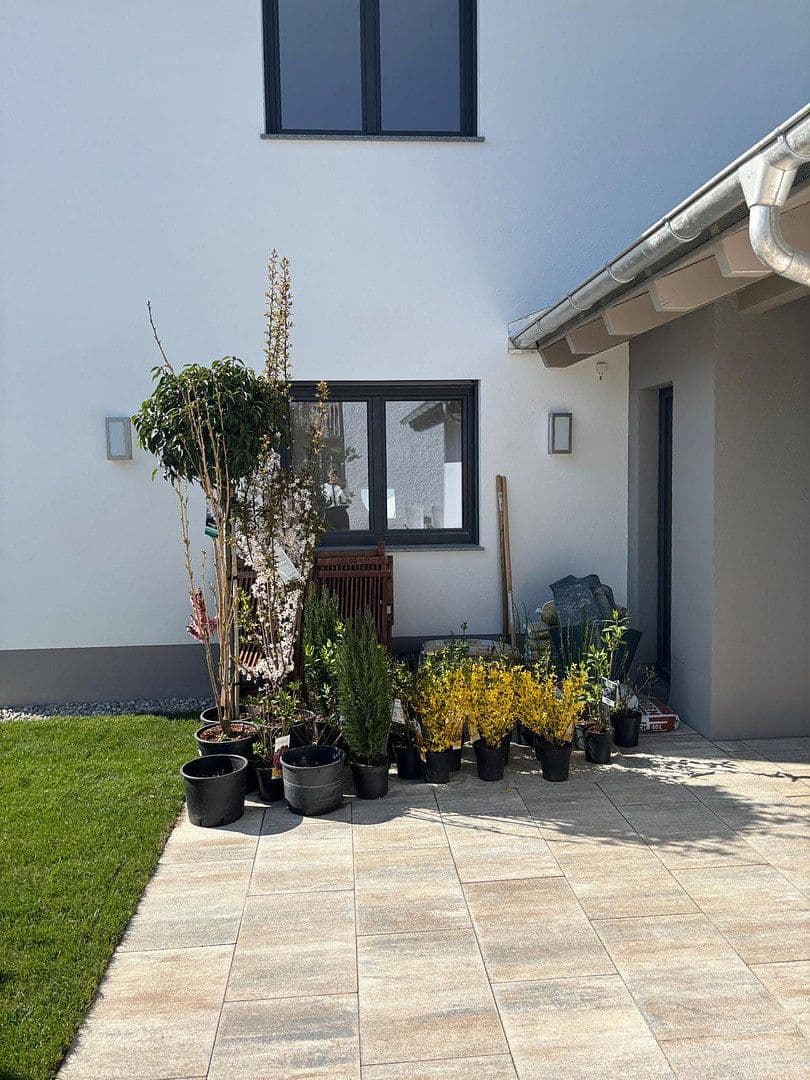Pronájem bytu 4+kk 188 m², Enthammerstr. 7, Grafing, Bavorsko Pronájem bytu 4+kk 188 m², Enthammerstr. 7, Grafing, Bavorsko