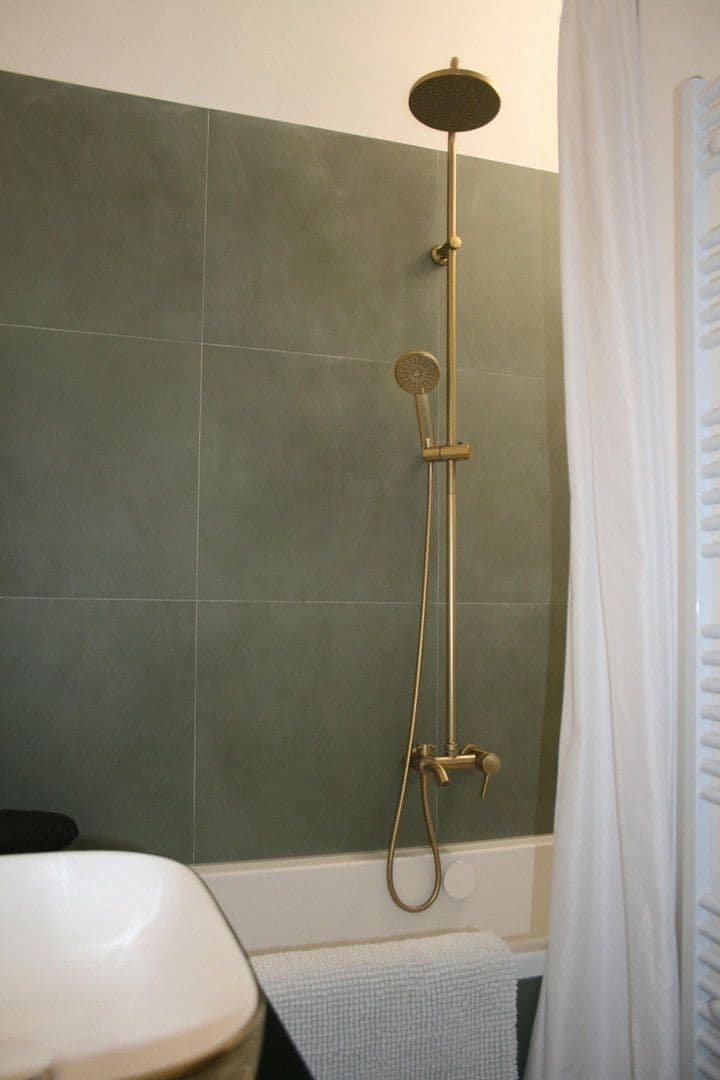 Pronájem bytu 3+1 73 m², Karlsbaderstrasse 15, Stuttgart, Bádensko-Württembersko Pronájem bytu 3+1 73 m², Karlsbaderstrasse 15, Stuttgart, Bádensko-Württembersko