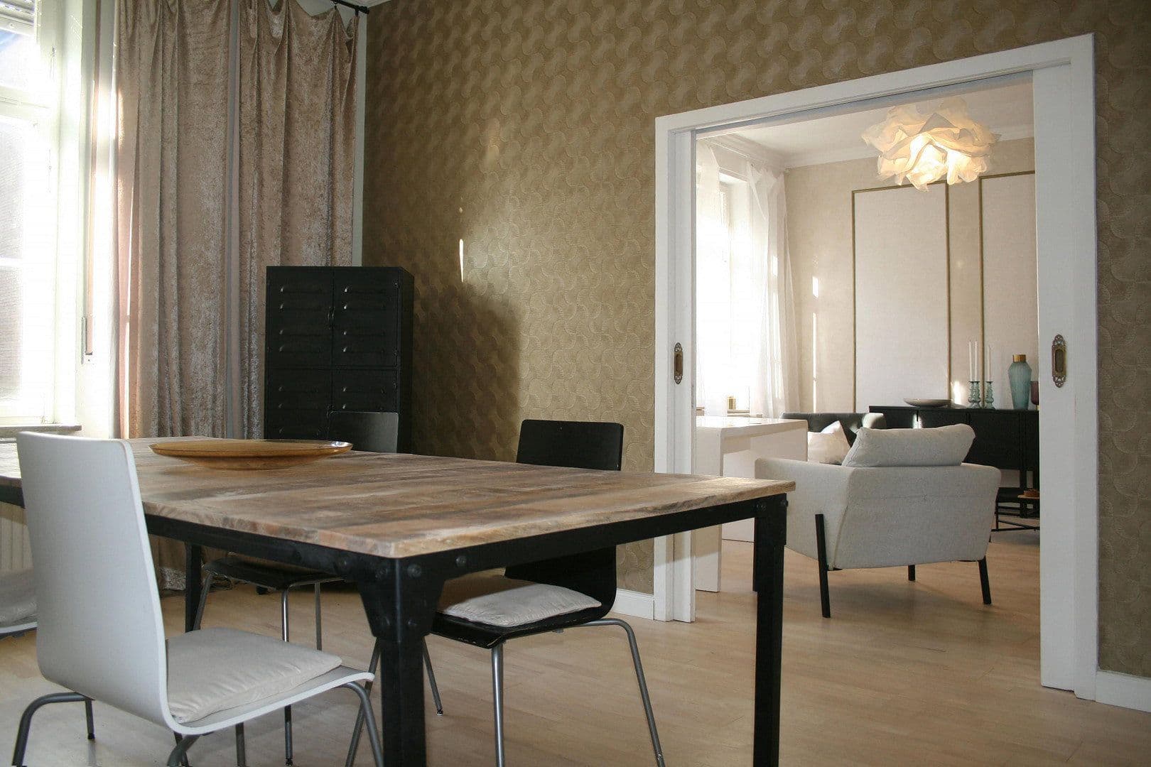 Pronájem bytu 3+1 73 m², Karlsbaderstrasse 15, Stuttgart, Bádensko-Württembersko Pronájem bytu 3+1 73 m², Karlsbaderstrasse 15, Stuttgart, Bádensko-Württembersko