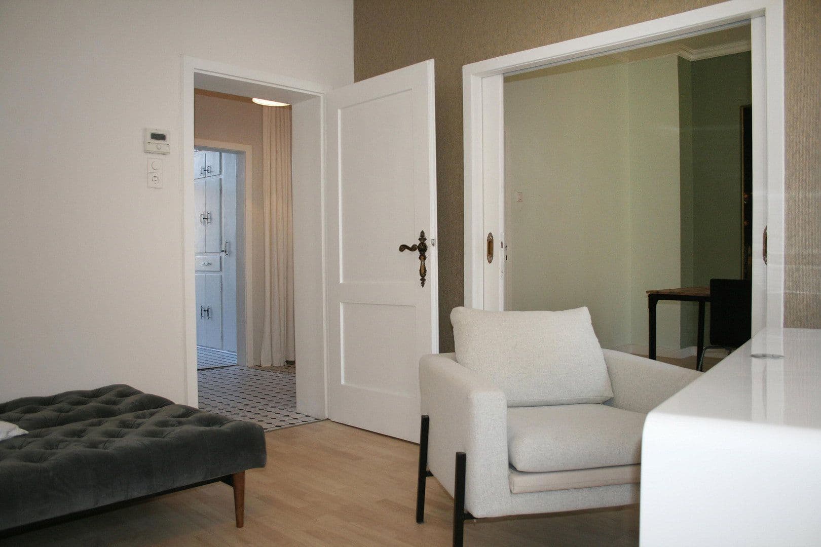 Pronájem bytu 3+1 73 m², Karlsbaderstrasse 15, Stuttgart, Bádensko-Württembersko Pronájem bytu 3+1 73 m², Karlsbaderstrasse 15, Stuttgart, Bádensko-Württembersko