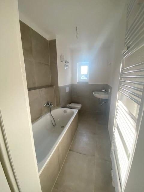 Pronájem bytu 2+1 55 m², Löwenstraße 30, Offenbach, Hessen Pronájem bytu 2+1 55 m², Löwenstraße 30, Offenbach, Hessen