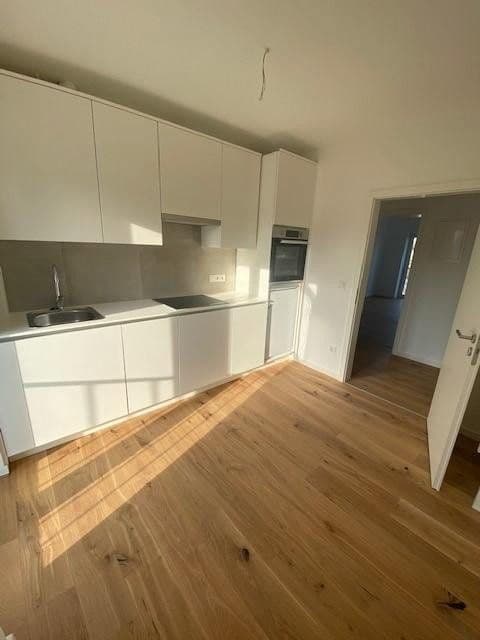 Pronájem bytu 2+1 55 m², Löwenstraße 30, Offenbach, Hessen Pronájem bytu 2+1 55 m², Löwenstraße 30, Offenbach, Hessen