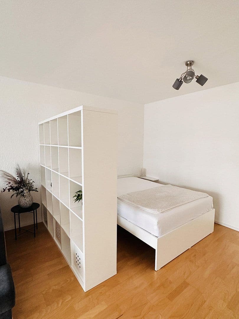 Pronájem bytu 1+1 50 m², Frankfurt am Main, Hessen Pronájem bytu 1+1 50 m², Frankfurt am Main, Hessen