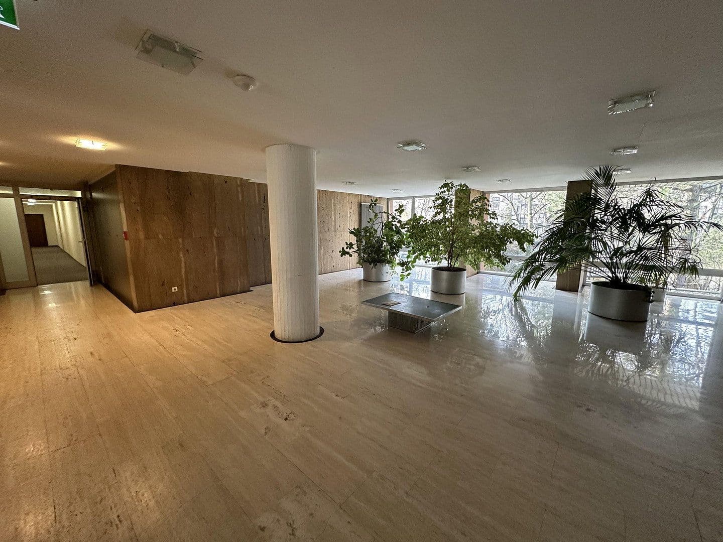 Pronájem bytu 1+1 50 m², Frankfurt am Main, Hessen Pronájem bytu 1+1 50 m², Frankfurt am Main, Hessen