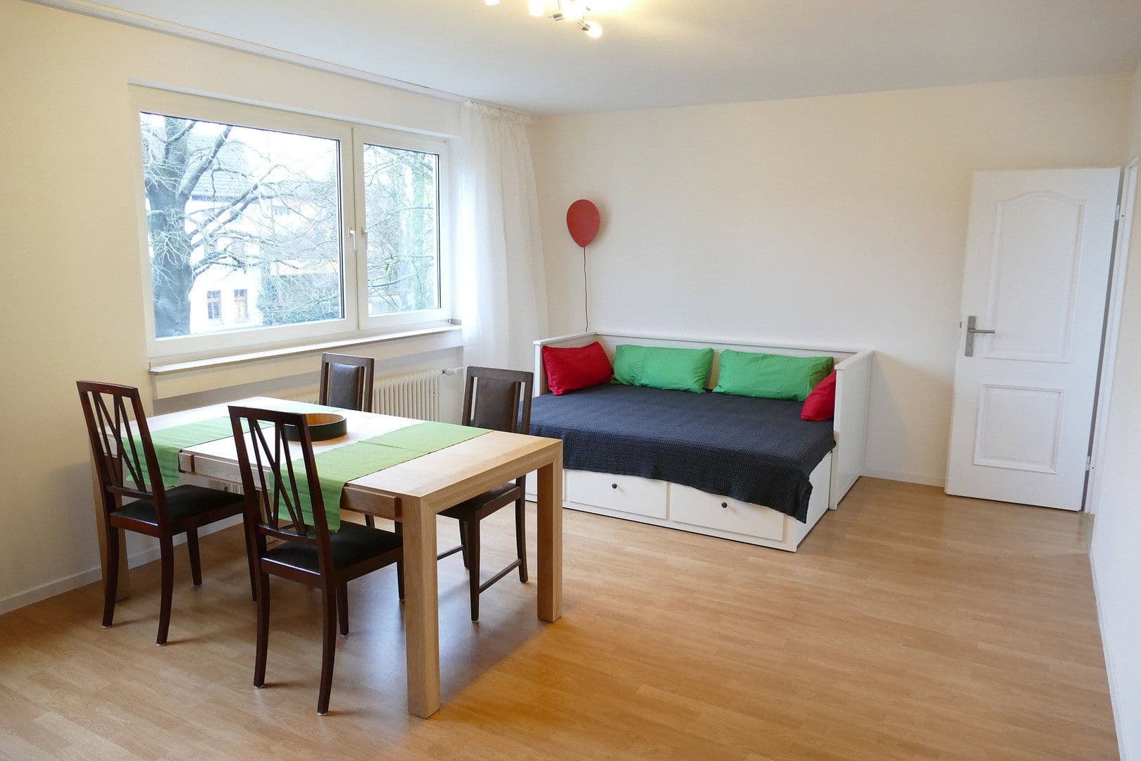 Pronájem bytu 1+1 42 m², Düsseldorfer Str. 49, Köln, Severní Porýní-Vestfálsko Pronájem bytu 1+1 42 m², Düsseldorfer Str. 49, Köln, Severní Porýní-Vestfálsko