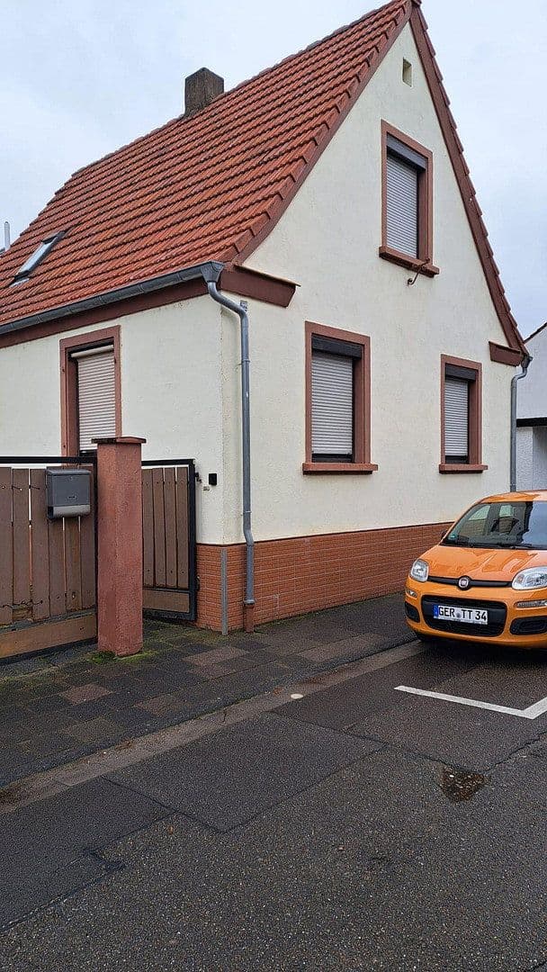Prodej domu 105 m², pozemek 470 m², Jockgrim, Porýní-Falc Prodej domu 105 m², pozemek 470 m², Jockgrim, Porýní-Falc