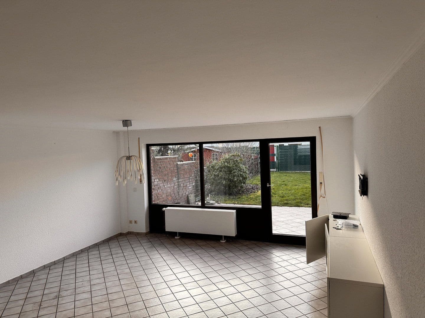 Prodej domu 127 m², pozemek 189 m², Düsseldorf, Severní Porýní-Vestfálsko Prodej domu 127 m², pozemek 189 m², Düsseldorf, Severní Porýní-Vestfálsko