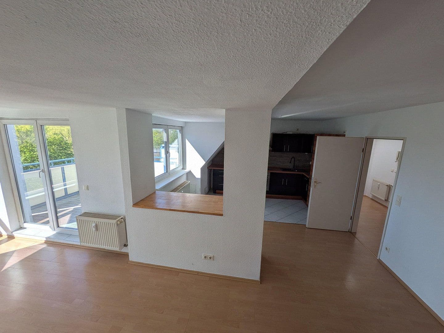 Prodej bytu 3+1 96 m², Berlin, Berlín Prodej bytu 3+1 96 m², Berlin, Berlín
