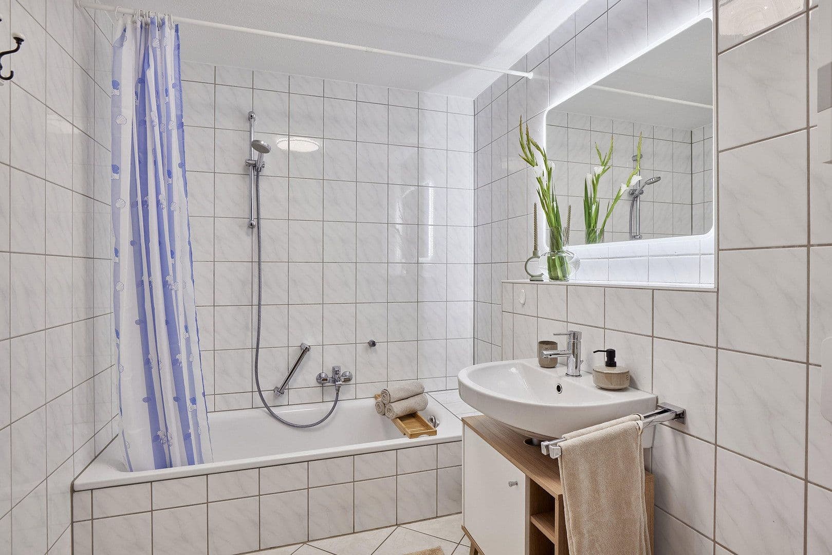 Pronájem bytu 1+1 42 m², Am Pumphaus 5, Walldürn, Bádensko-Württembersko Pronájem bytu 1+1 42 m², Am Pumphaus 5, Walldürn, Bádensko-Württembersko