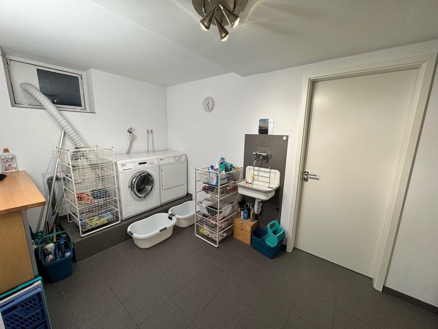 Prodej domu 227 m², pozemek 855 m², Dormagen, Severní Porýní-Vestfálsko Prodej domu 227 m², pozemek 855 m², Dormagen, Severní Porýní-Vestfálsko