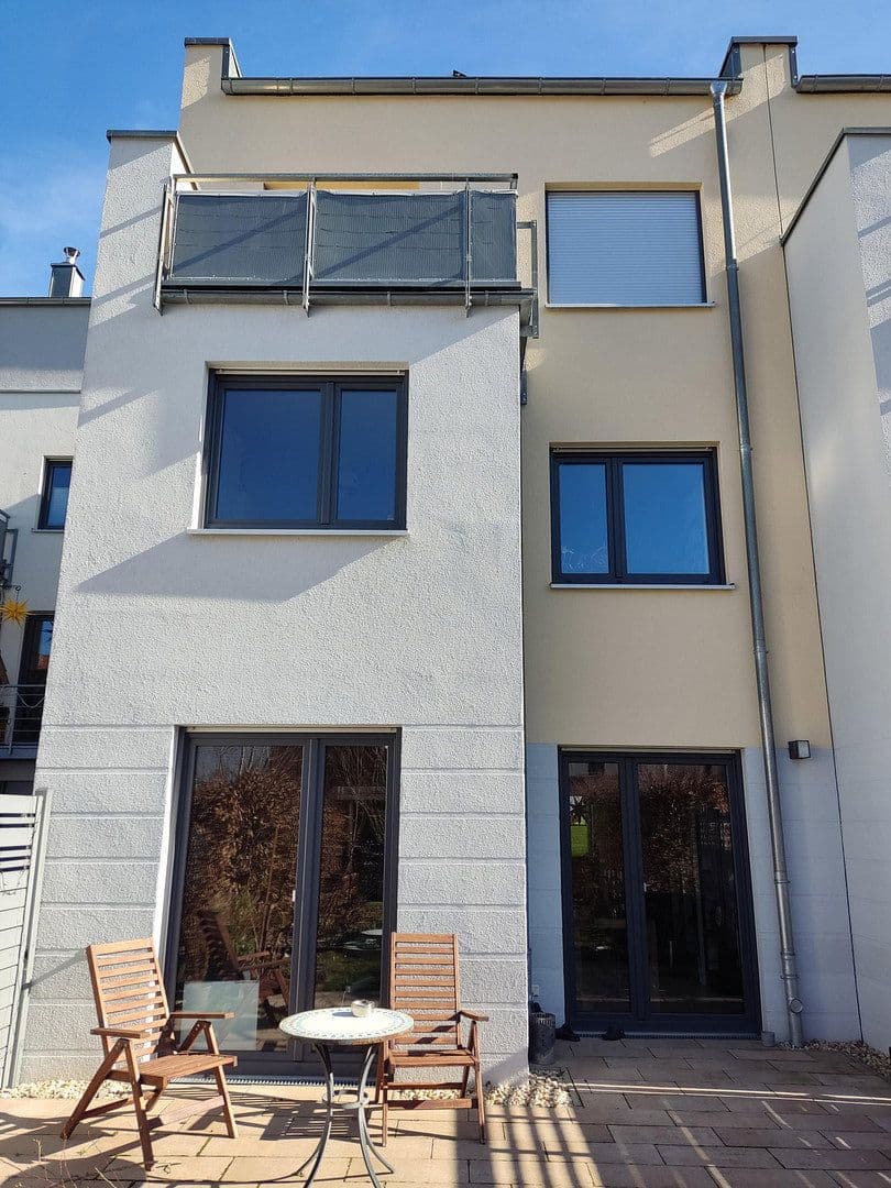 Prodej domu 138 m², pozemek 213 m², Leipzig, Sasko Prodej domu 138 m², pozemek 213 m², Leipzig, Sasko