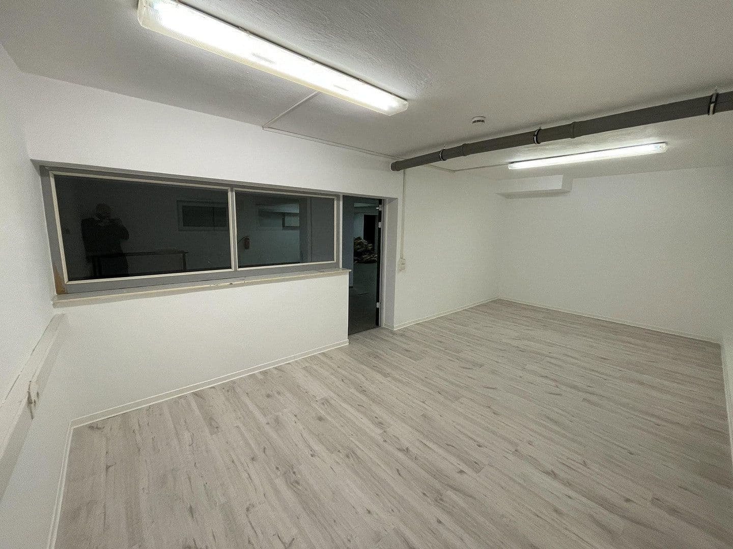 Prodej nebytového prostoru 450 m², Tulpenstr. 2-4, Dietzenbach, Hessen Prodej nebytového prostoru 450 m², Tulpenstr. 2-4, Dietzenbach, Hessen