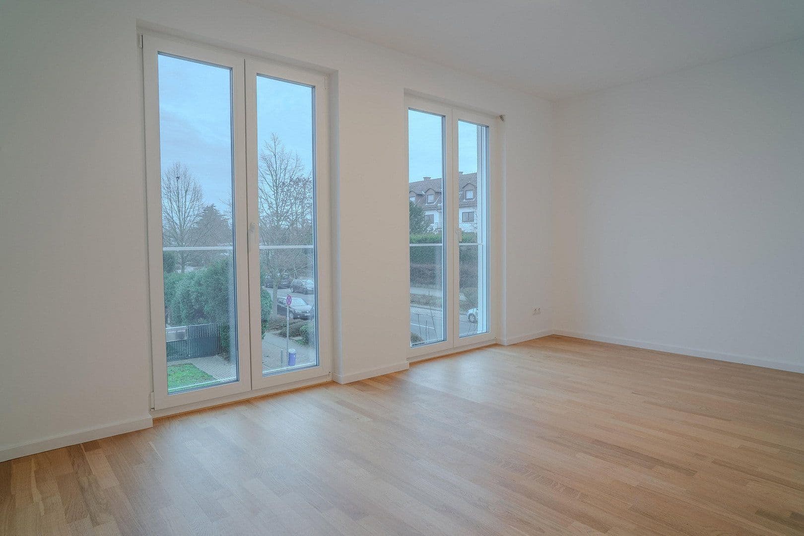 Pronájem bytu 4+1 145 m², Frankfurt am Main, Hessen Pronájem bytu 4+1 145 m², Frankfurt am Main, Hessen