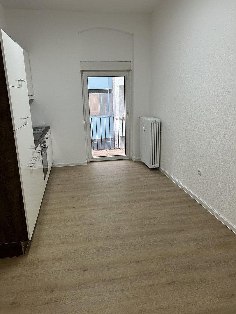 Prodej bytu 4+1 93 m², Rheinfeldstraße 67, Ludwigshafen, Porýní-Falc Prodej bytu 4+1 93 m², Rheinfeldstraße 67, Ludwigshafen, Porýní-Falc