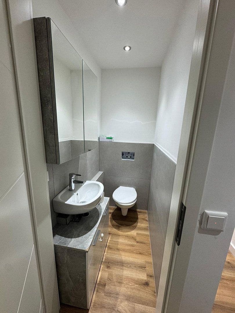 Prodej domu 98 m², pozemek 117 m², Elter Straße 268, Rheine, Severní Porýní-Vestfálsko Prodej domu 98 m², pozemek 117 m², Elter Straße 268, Rheine, Severní Porýní-Vestfálsko