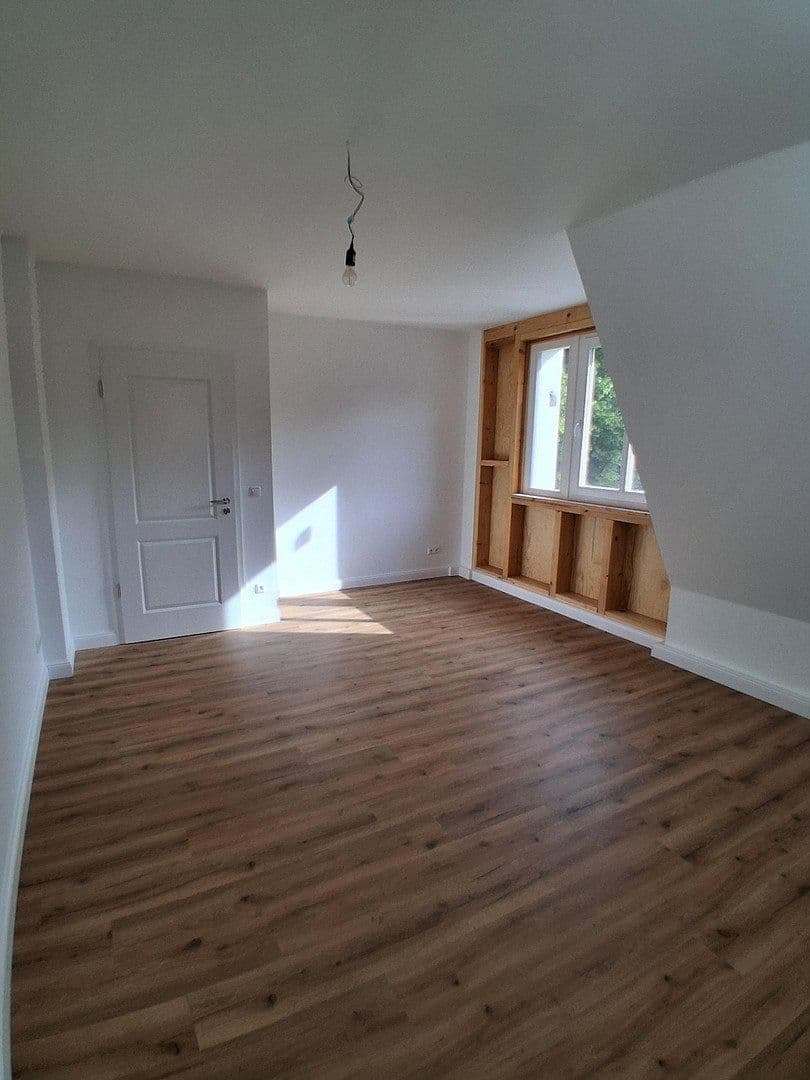 Pronájem bytu 3+1 113 m², Bismarckstr. 1, Berlin, Berlín Pronájem bytu 3+1 113 m², Bismarckstr. 1, Berlin, Berlín