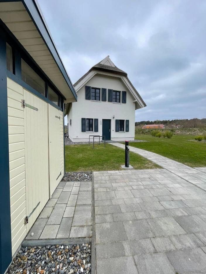 Prodej domu 117 m², pozemek 1.208 m², Dranske, Mecklenburg-Vorpommern Prodej domu 117 m², pozemek 1.208 m², Dranske, Mecklenburg-Vorpommern