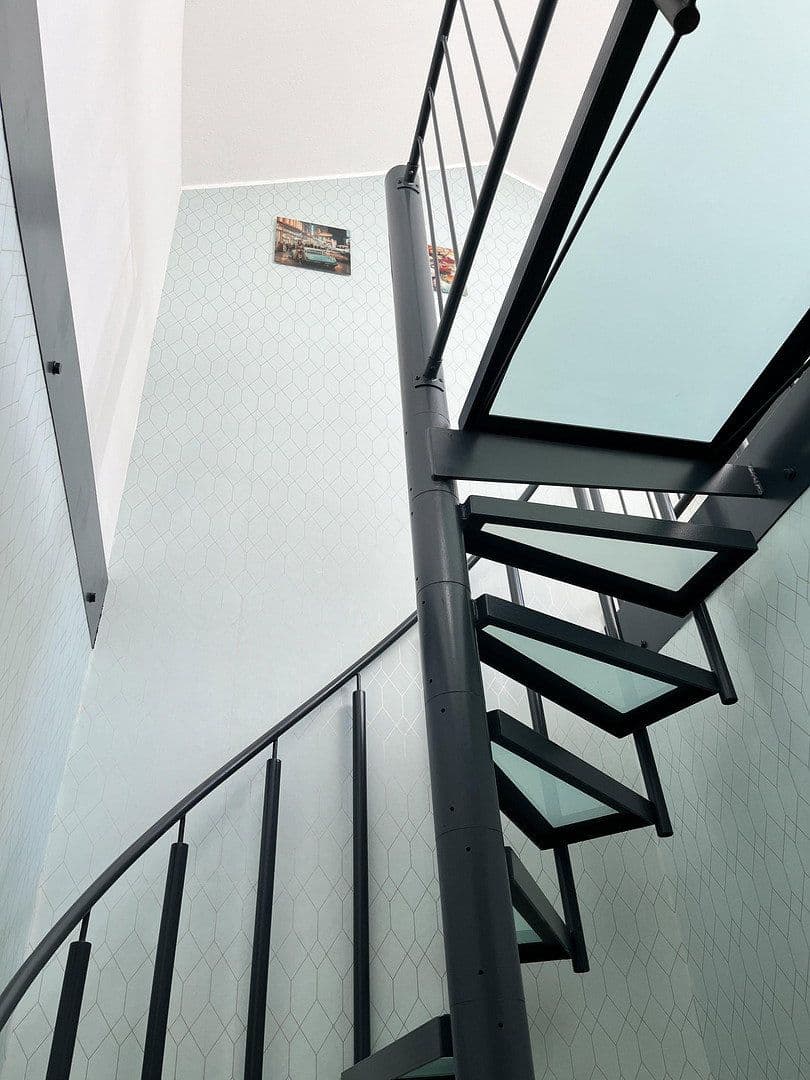 Pronájem bytu 2+kk 65 m², Nordendstrasse 18, Frankfurt am Main, Hessen Pronájem bytu 2+kk 65 m², Nordendstrasse 18, Frankfurt am Main, Hessen