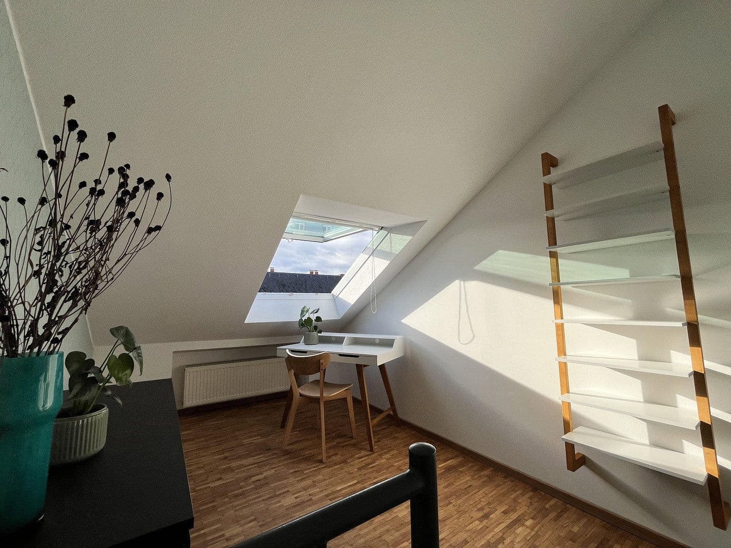 Pronájem bytu 2+kk 65 m², Nordendstrasse 18, Frankfurt am Main, Hessen Pronájem bytu 2+kk 65 m², Nordendstrasse 18, Frankfurt am Main, Hessen