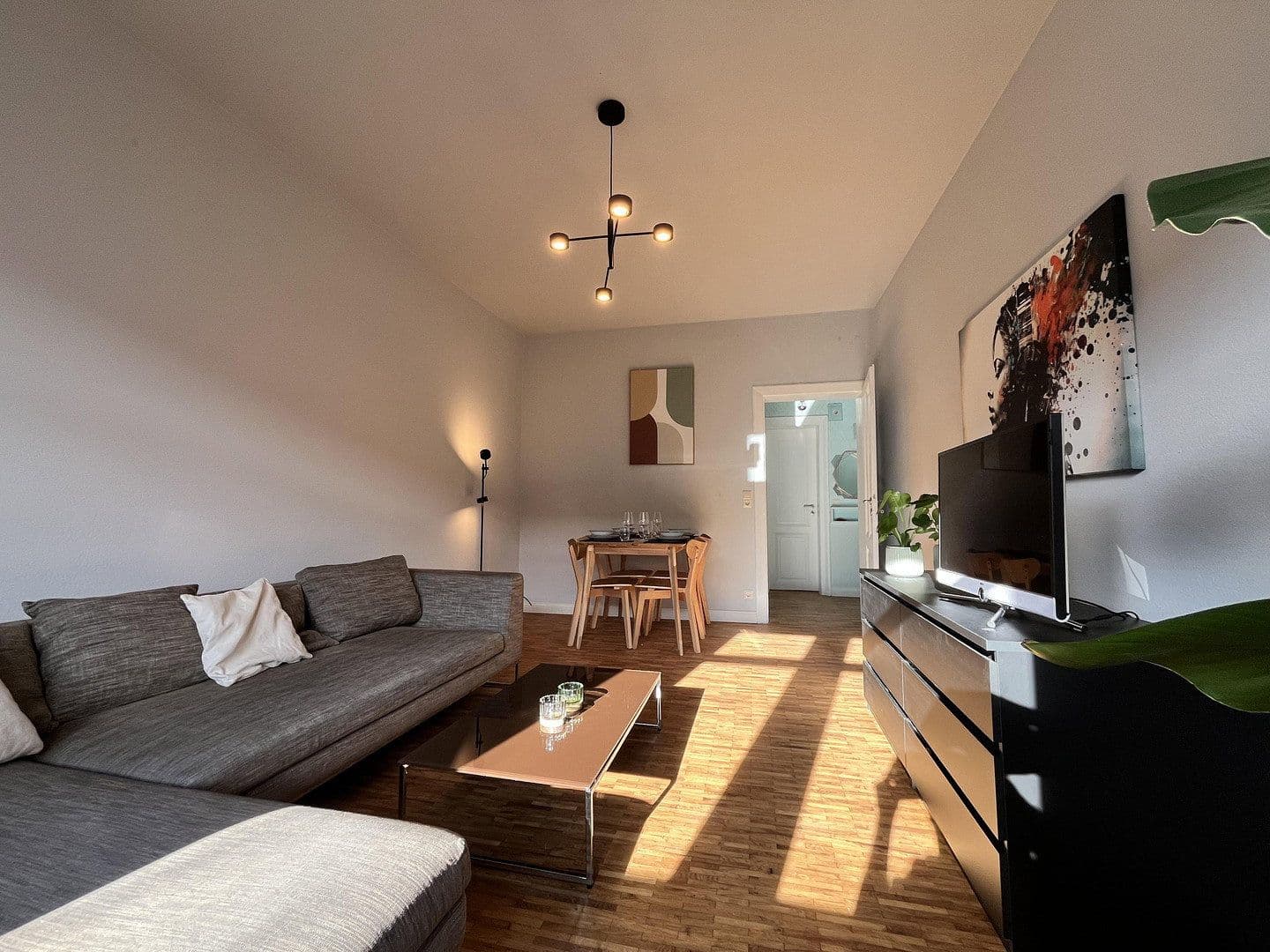 Pronájem bytu 2+kk 65 m², Nordendstrasse 18, Frankfurt am Main, Hessen Pronájem bytu 2+kk 65 m², Nordendstrasse 18, Frankfurt am Main, Hessen