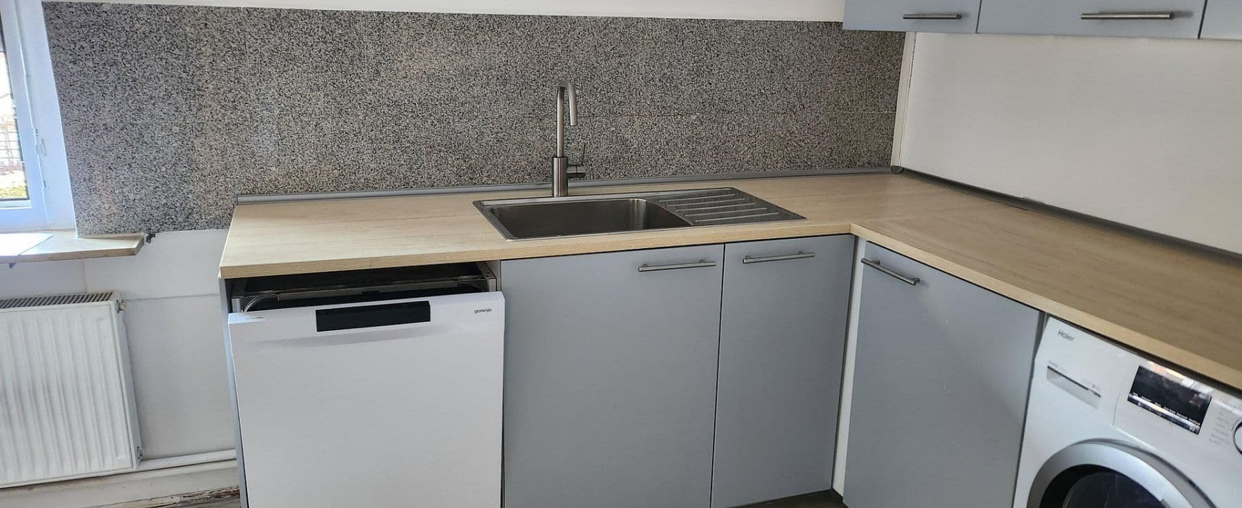 Pronájem bytu 6+1 135 m², Erlangen, Bavorsko Pronájem bytu 6+1 135 m², Erlangen, Bavorsko