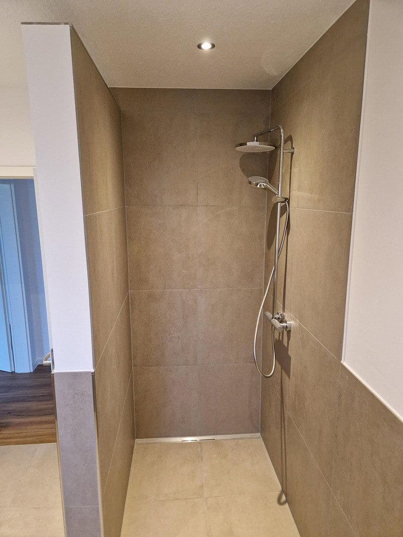 Prodej domu 56 m², pozemek 481 m², Aurich, Dolní Sasko Prodej domu 56 m², pozemek 481 m², Aurich, Dolní Sasko
