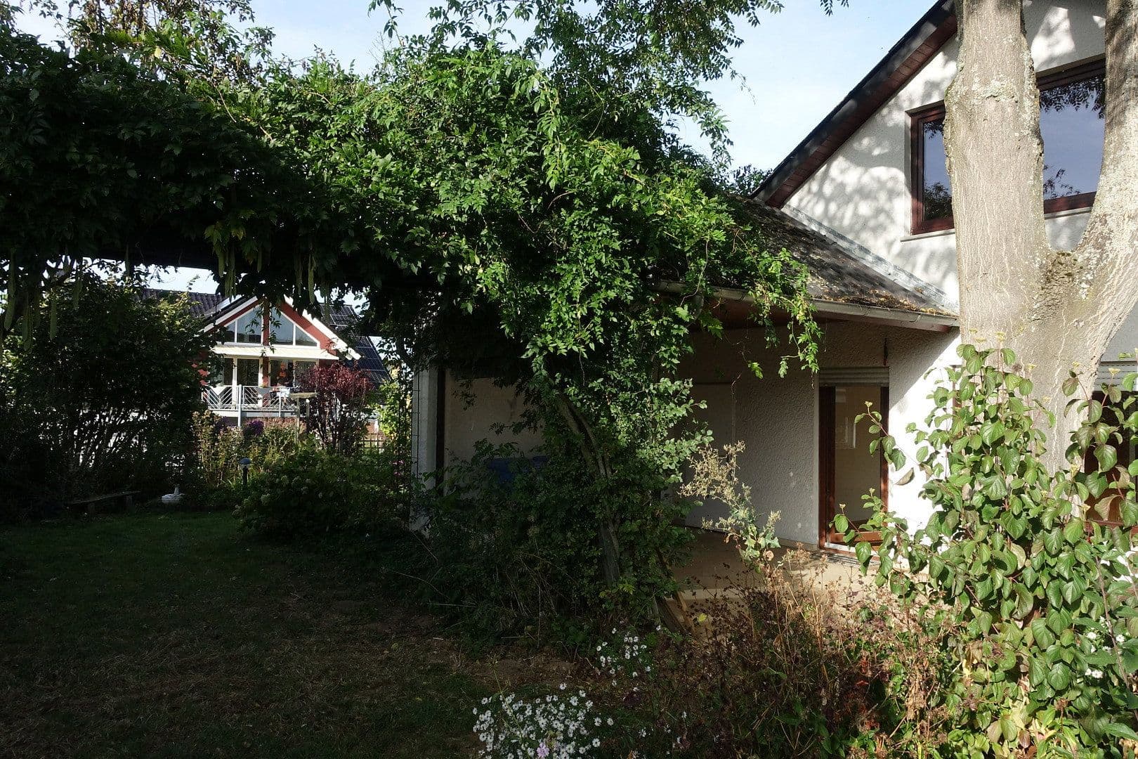 Prodej domu 190 m², pozemek 854 m², Kiefernweg 1, Idstein, Hessen Prodej domu 190 m², pozemek 854 m², Kiefernweg 1, Idstein, Hessen