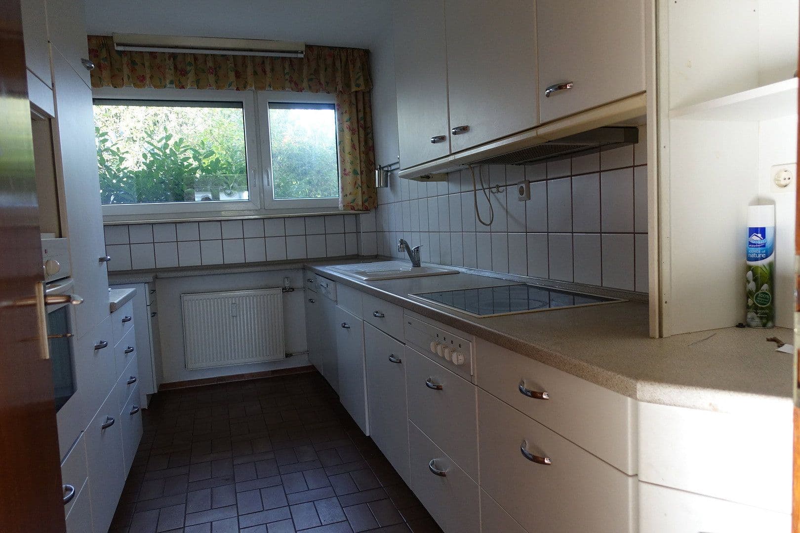 Prodej domu 190 m², pozemek 854 m², Kiefernweg 1, Idstein, Hessen Prodej domu 190 m², pozemek 854 m², Kiefernweg 1, Idstein, Hessen