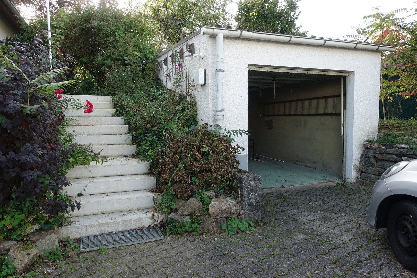 Prodej domu 190 m², pozemek 854 m², Kiefernweg 1, Idstein, Hessen Prodej domu 190 m², pozemek 854 m², Kiefernweg 1, Idstein, Hessen
