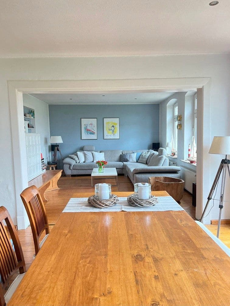 Prodej domu 615 m², pozemek 6.906 m², Lehe, Šlesvicko-Holštýnsko Prodej domu 615 m², pozemek 6.906 m², Lehe, Šlesvicko-Holštýnsko