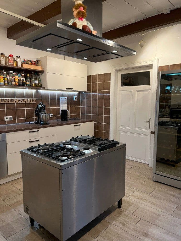 Prodej domu 615 m², pozemek 6.906 m², Lehe, Šlesvicko-Holštýnsko Prodej domu 615 m², pozemek 6.906 m², Lehe, Šlesvicko-Holštýnsko