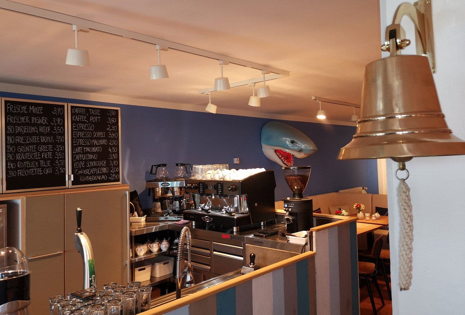 Prodej domu 615 m², pozemek 6.906 m², Lehe, Šlesvicko-Holštýnsko Prodej domu 615 m², pozemek 6.906 m², Lehe, Šlesvicko-Holštýnsko