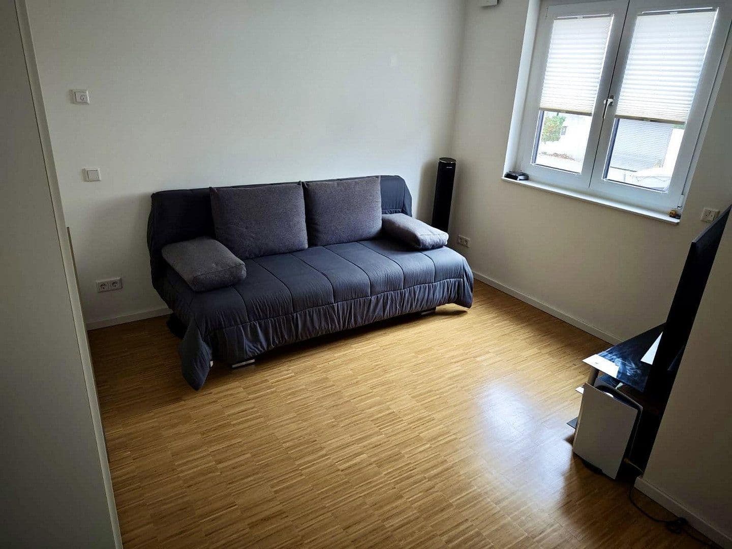 Pronájem bytu 1+1 30 m², Frankfurt am Main, Hessen Pronájem bytu 1+1 30 m², Frankfurt am Main, Hessen
