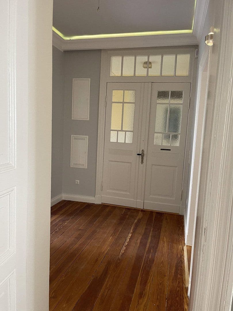 Pronájem bytu 2+1 83 m², Holtenauer Strasse 240, Kiel, Šlesvicko-Holštýnsko Pronájem bytu 2+1 83 m², Holtenauer Strasse 240, Kiel, Šlesvicko-Holštýnsko