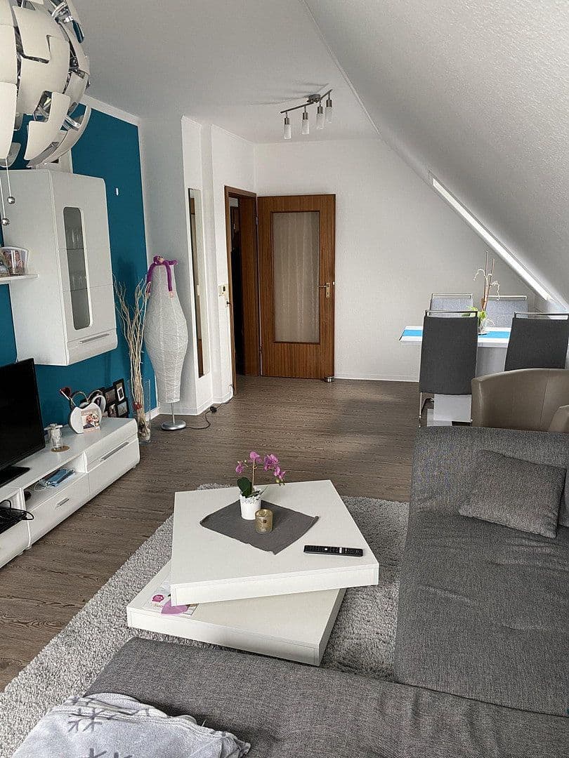 Pronájem bytu 2+1 54 m², Delmenhorst, Dolní Sasko Pronájem bytu 2+1 54 m², Delmenhorst, Dolní Sasko