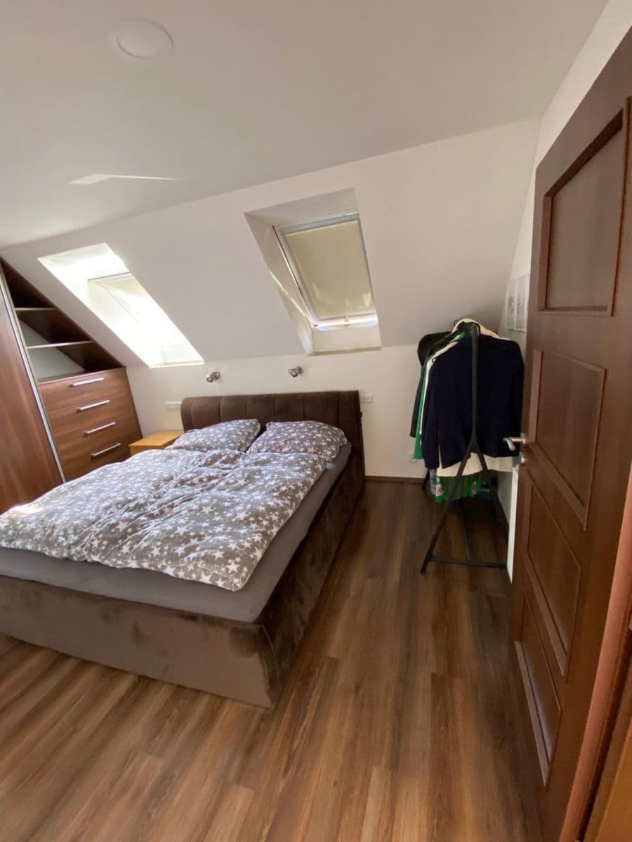 Pronájem bytu 2+1 68 m², Kutnohorská, Praha, Praha Pronájem bytu 2+1 68 m², Kutnohorská, Praha, Praha