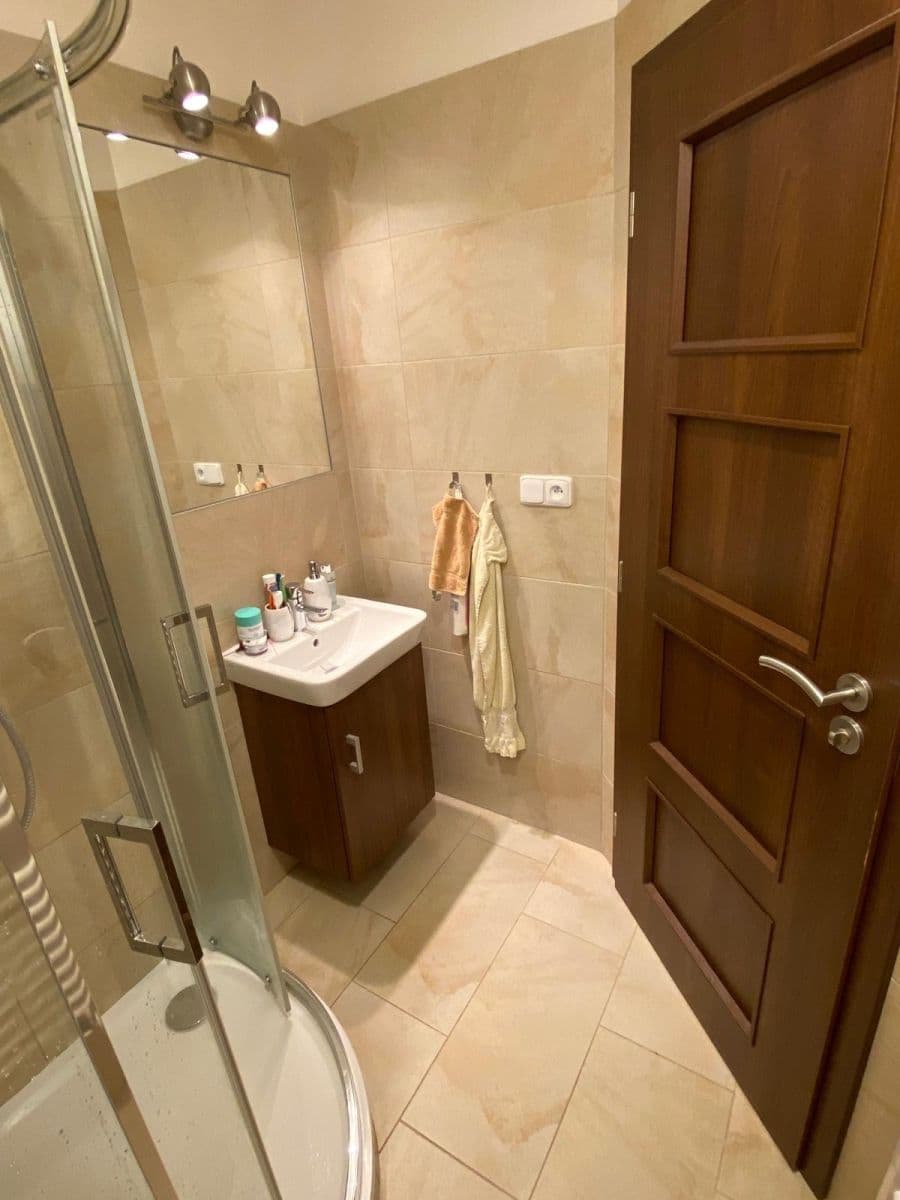 Pronájem bytu 2+1 68 m², Kutnohorská, Praha, Praha Pronájem bytu 2+1 68 m², Kutnohorská, Praha, Praha