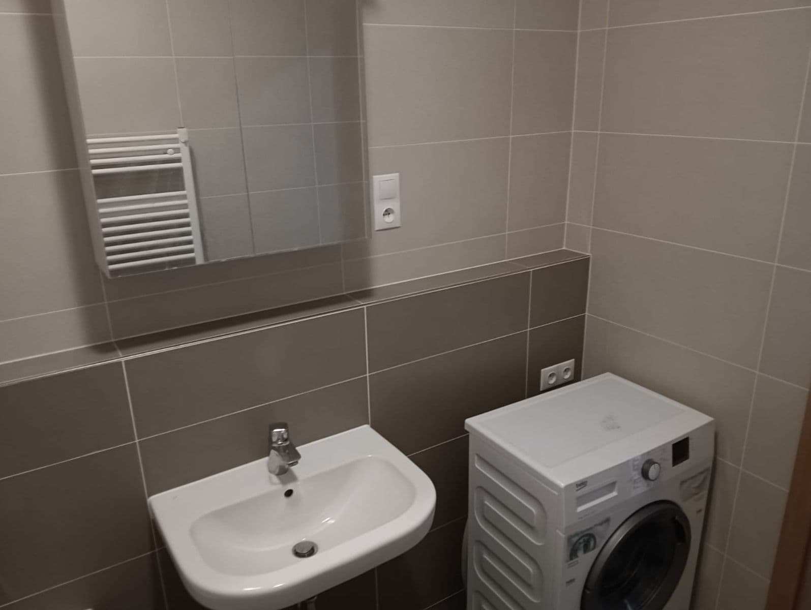 Pronájem bytu 2+kk 60 m², Černošická, Praha, Praha Pronájem bytu 2+kk 60 m², Černošická, Praha, Praha